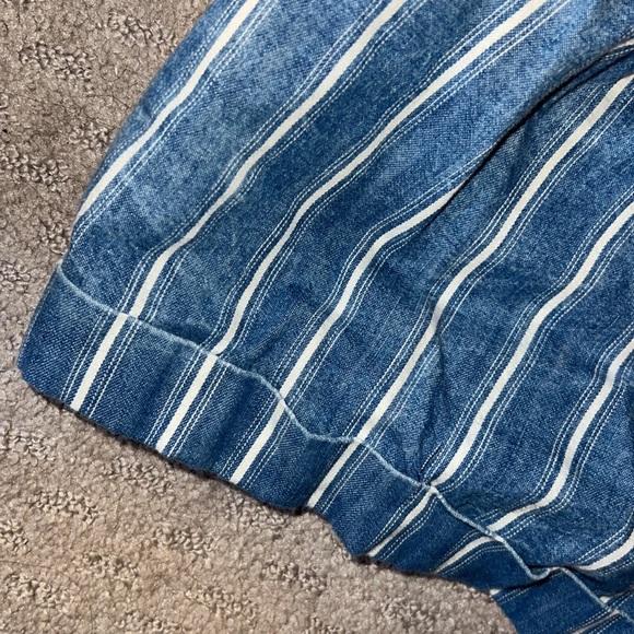 American Eagle Cotton shorts with belt size 10 - Picture 3 of 5